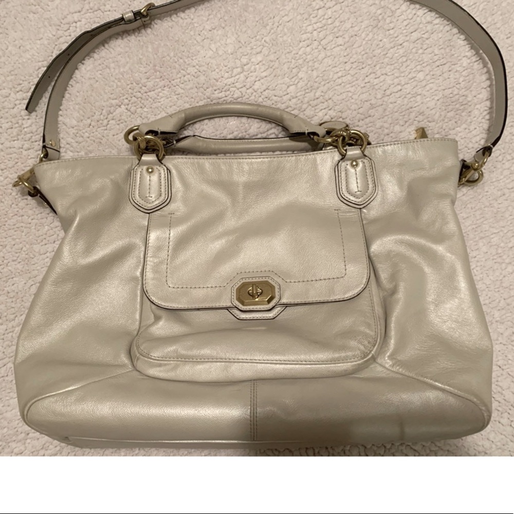 Coach purse (large)